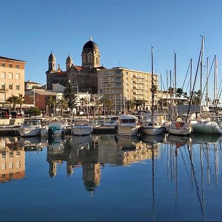 Studio 2 Neuf A 100M Des Plages Et De La Gare Сен-Рафаэль Экстерьер фото